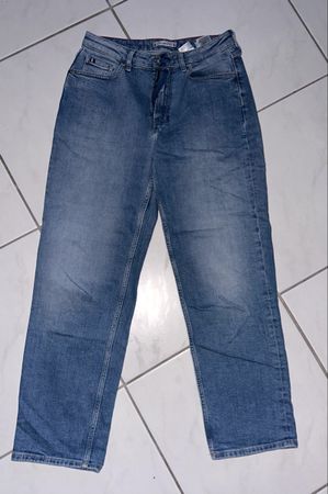 TOMMY HILFIGER JEANS GR. 30 neuwertig