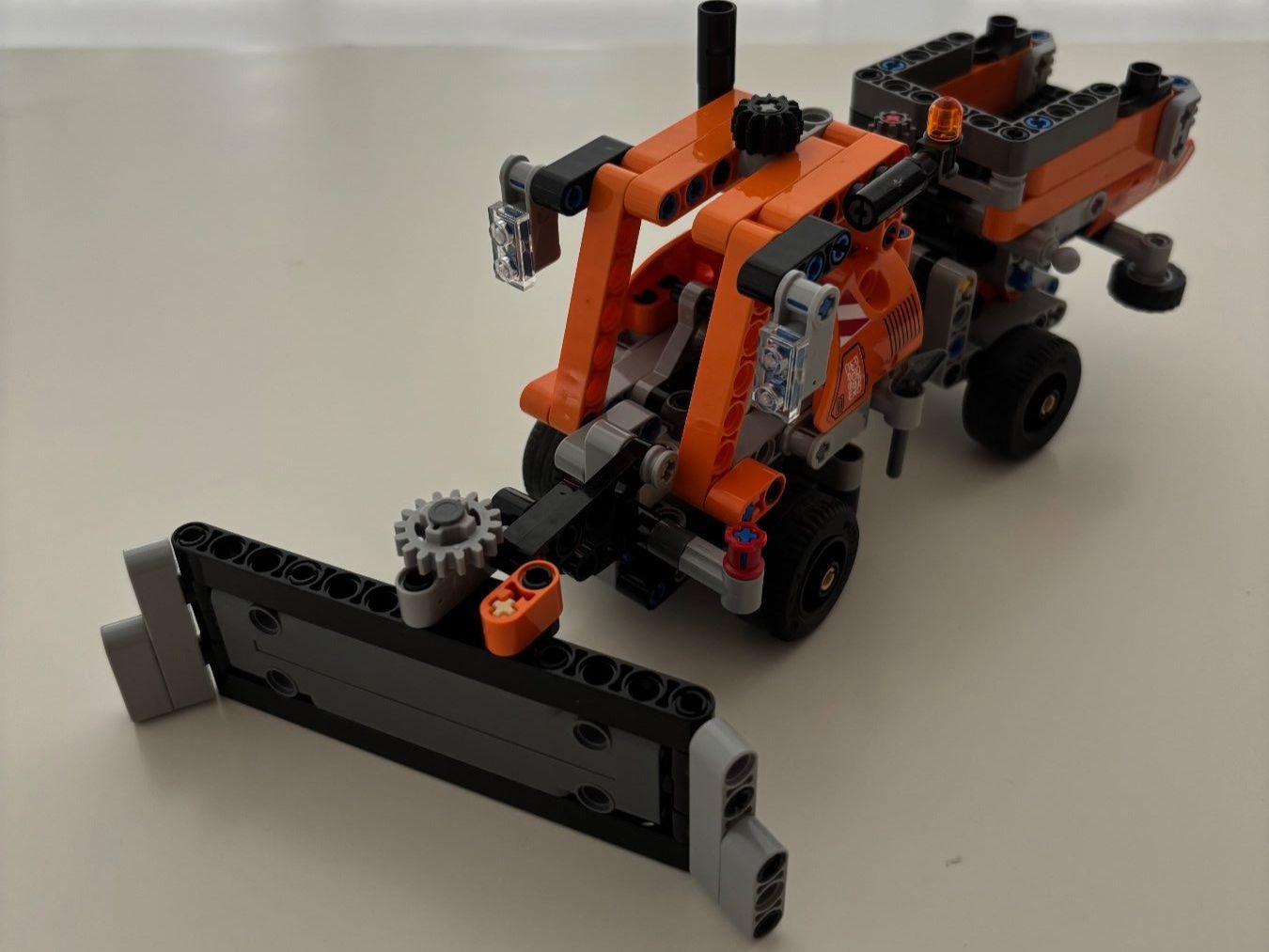 Lego Kit di costruzioni: Lego Technic 2-in-1 42060: Roadwork Crew – Nuovo (secondo la descrizione) da Zürich venduto da steph27030 4