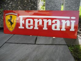 XXL FERRARI EMAILSCHILD