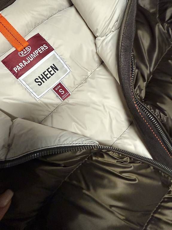 Cappotti: Parajumpers Daunenmantel, gr.S – Usato da Hofstetten SO venduto da Katharina_Nina_Nina 1