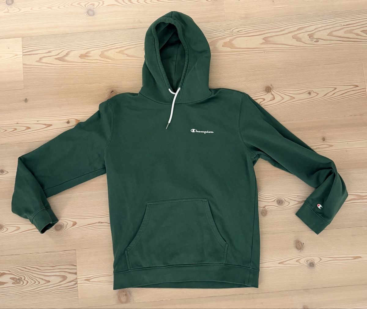 Champion Maglioni & Felpe: Champion Kapuzenpullover Grösse L – Usato da Zürich venduto da mxzrh 1