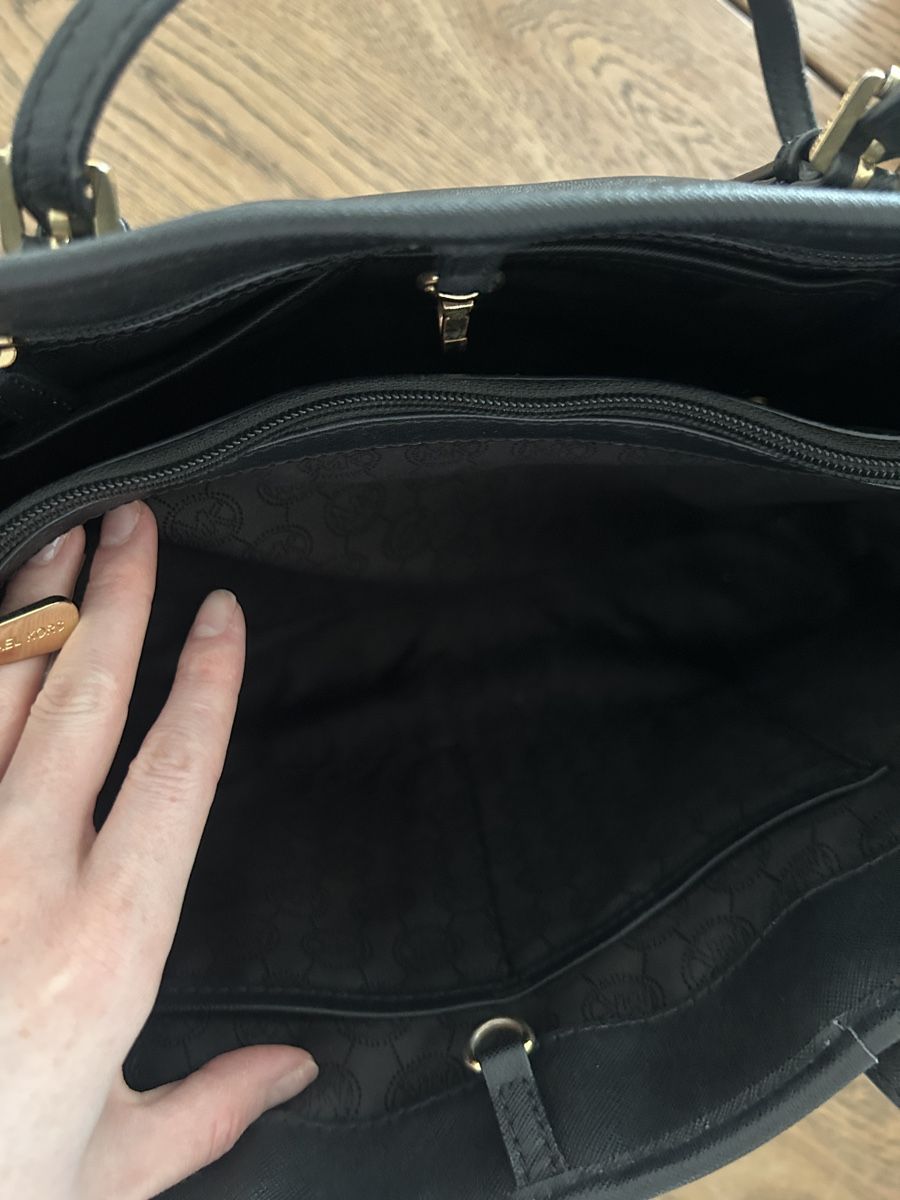 Michael Kors Borse da donna: Michael Kors Tasche schwarz – Usato da Pieterlen venduto da cel_l2dt 5