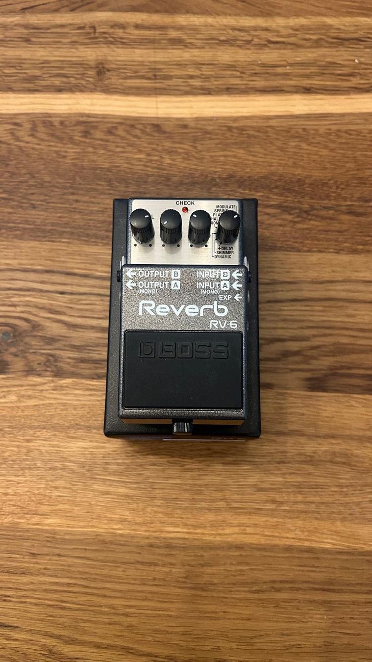 Boss Strumenti musicali: BOSS Reverb RV-6 – Usato da Prez-vers-Noréaz venduto da sci_0002
