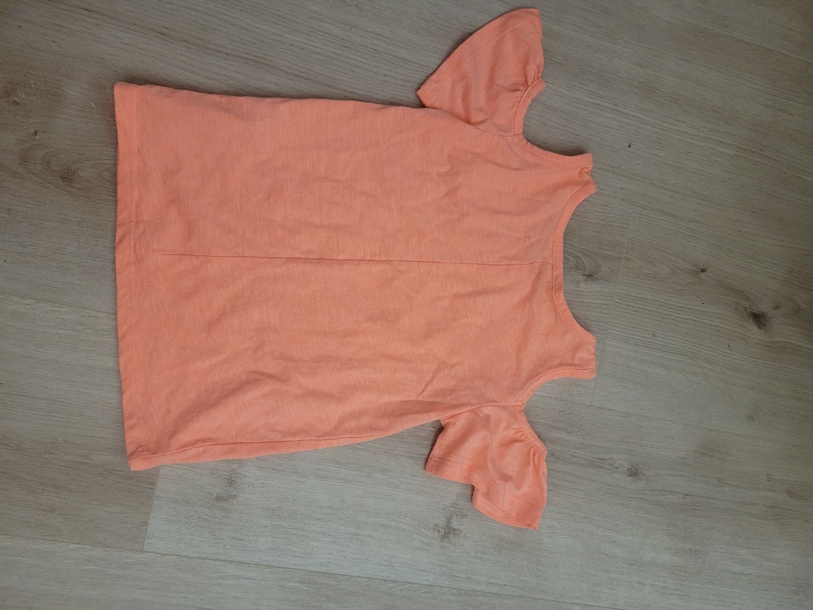 Camicie, T-shirt & Polo: t-Shirt knallorange Grösse 110 – Usato da Lupsingen venduto da sta_wgg5 2