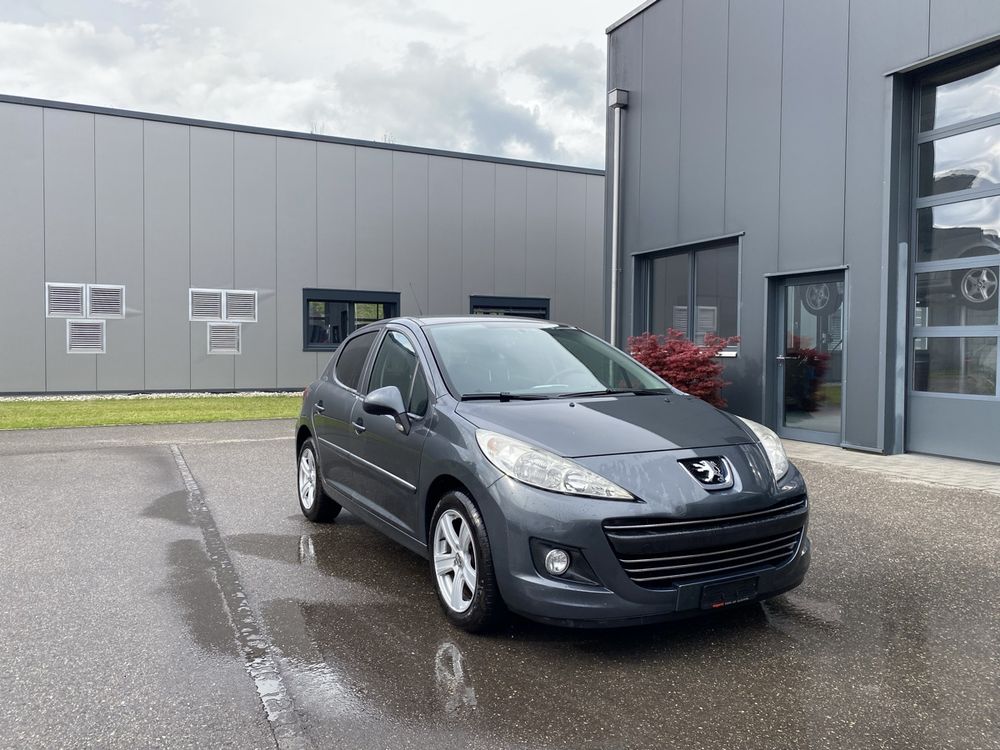 Peugeot 207 1.6 16V Turbo Sport mit MFK, Tempomat Klima