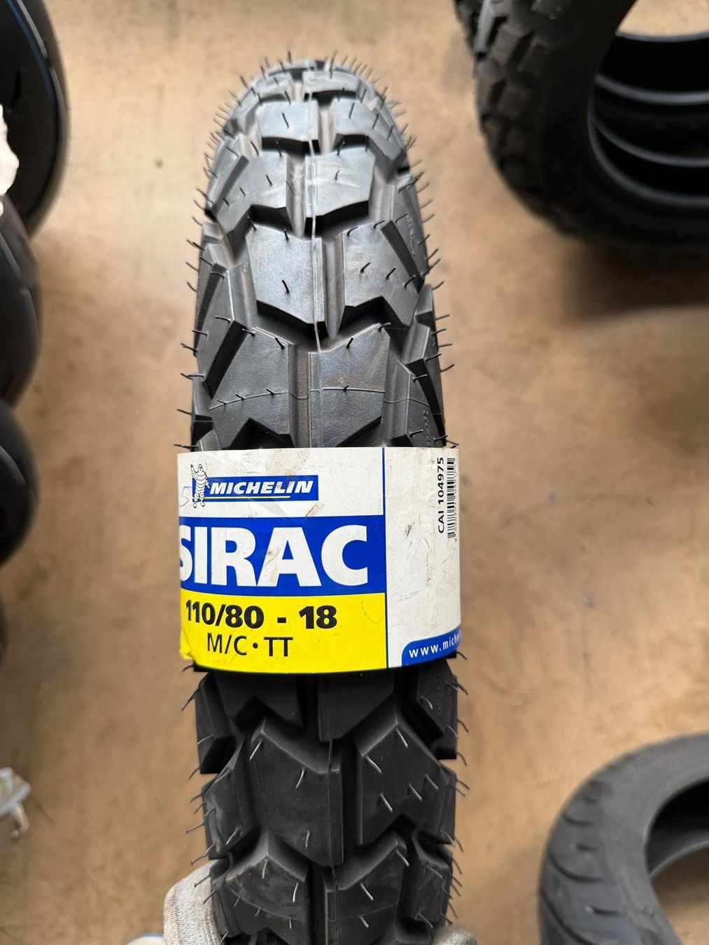 Michelin Pneumatici & Ruote complete: Michelin Sirac 110/80-18 58R DOT4415 – Nuovo (secondo la descrizione) da Otelfingen venduto da ccracing