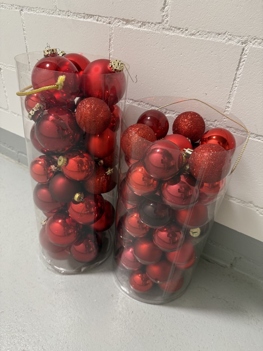 Tutte le decorazioni: Grosses Set: Rote Weihnachtskugeln, viele verschiedene! – Usato da Gunzwil venduto da val_yd95 1
