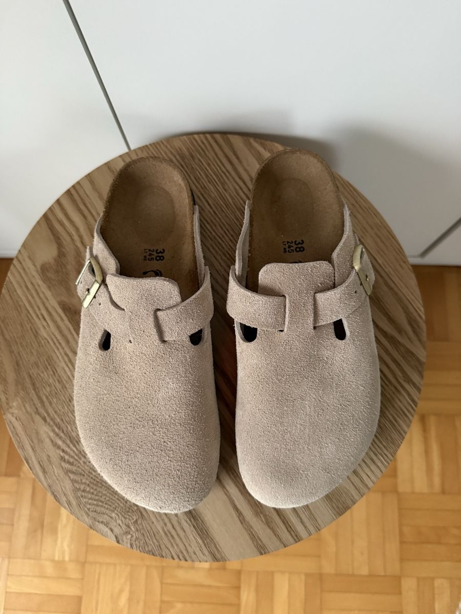 Birkenstock Scarpe da donna: Birkenstock Boston Grösse 38 Beige – Nuovo (secondo la descrizione) da Luzern venduto da Aistee 1