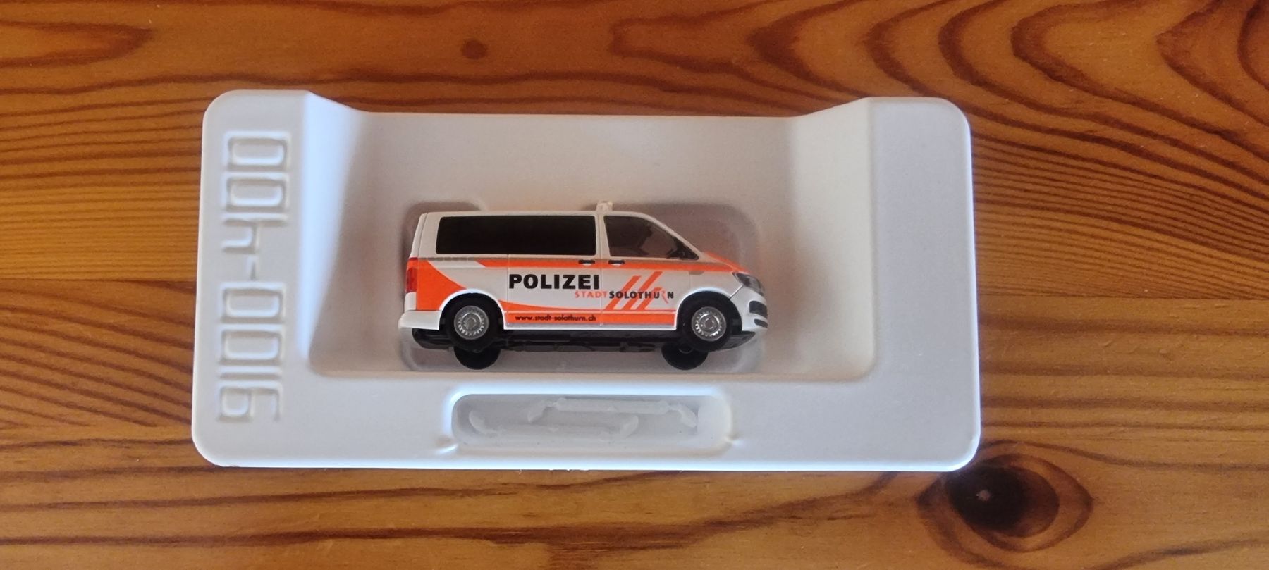 Rietze Modellini d'auto: VW T6 Stadtpolizei Solothurn 1:87 – Nuovo (secondo la descrizione) da Bettlach venduto da United83 3