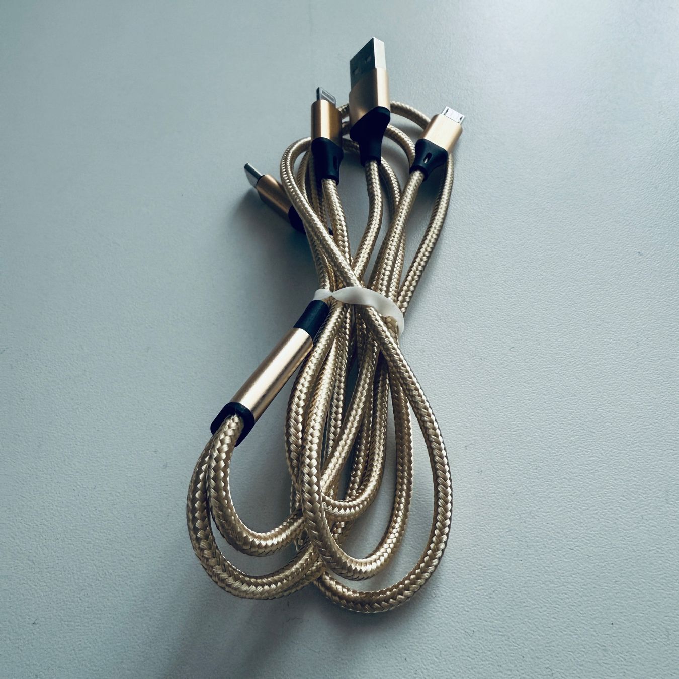 Cavi: USB-A auf 3in 1 Multi Ladekabel USB-C & Lightning & Micro B – Nuovo (secondo la descrizione) da Basel venduto da MY.AIRPODS.SHOP 6