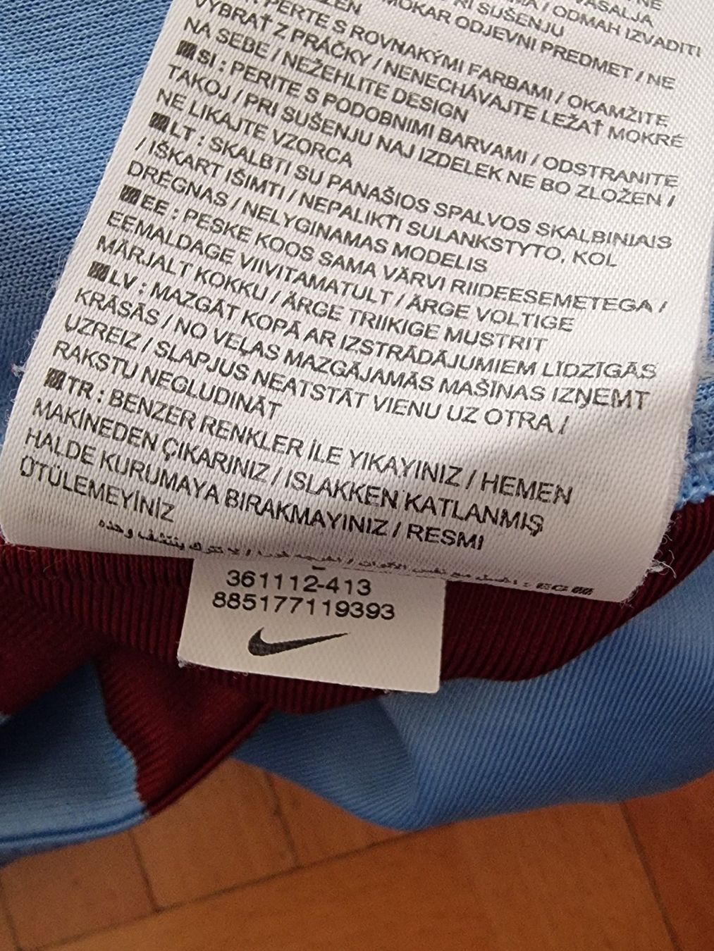 Nike Canottiere & Pantaloni: Trabzonspor 2010-2011 Heimtrikot – Usato da Suhr venduto da SariLacivert1907 5