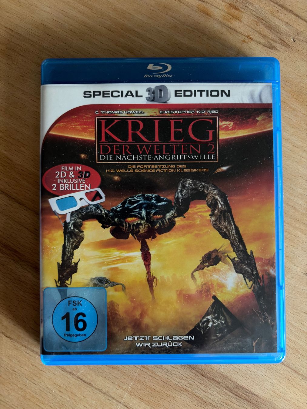 Tutti i DVDs: Krieg der Welten 2 ink 2 x 3D Brille – Usato da Hombrechtikon venduto da Dokmasa