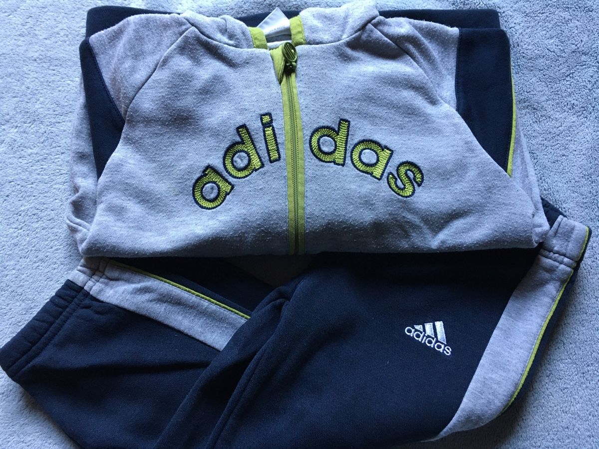 Adidas Lotti di vestiti: survêtement training adidas - Taille 92 – Usato da Liddes venduto da Couik