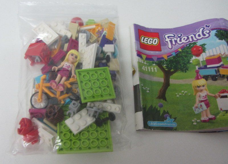 Lego Kit di costruzioni: Lego Friends 41111 " Party Train " – Usato da Kreuzlingen venduto da heinrich7h 3