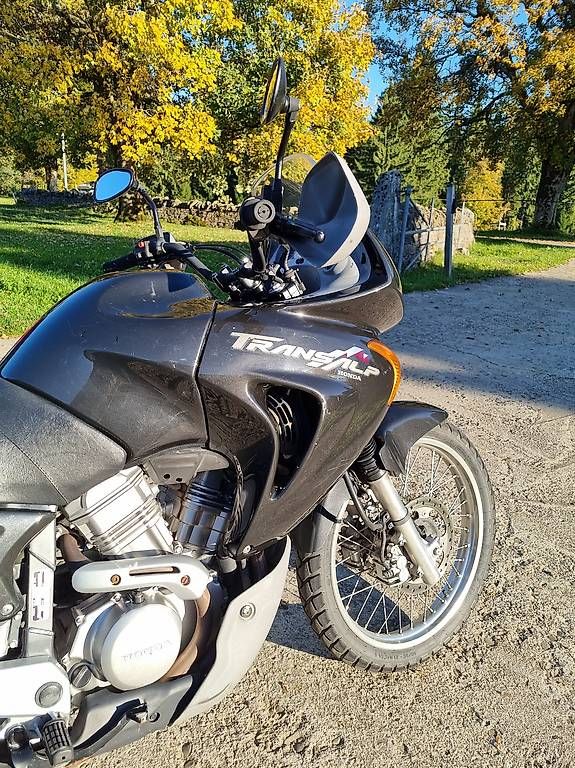 Touring: Honda Transalp XL650V  – Gebraucht aus Les Genevez JU von bertrand7