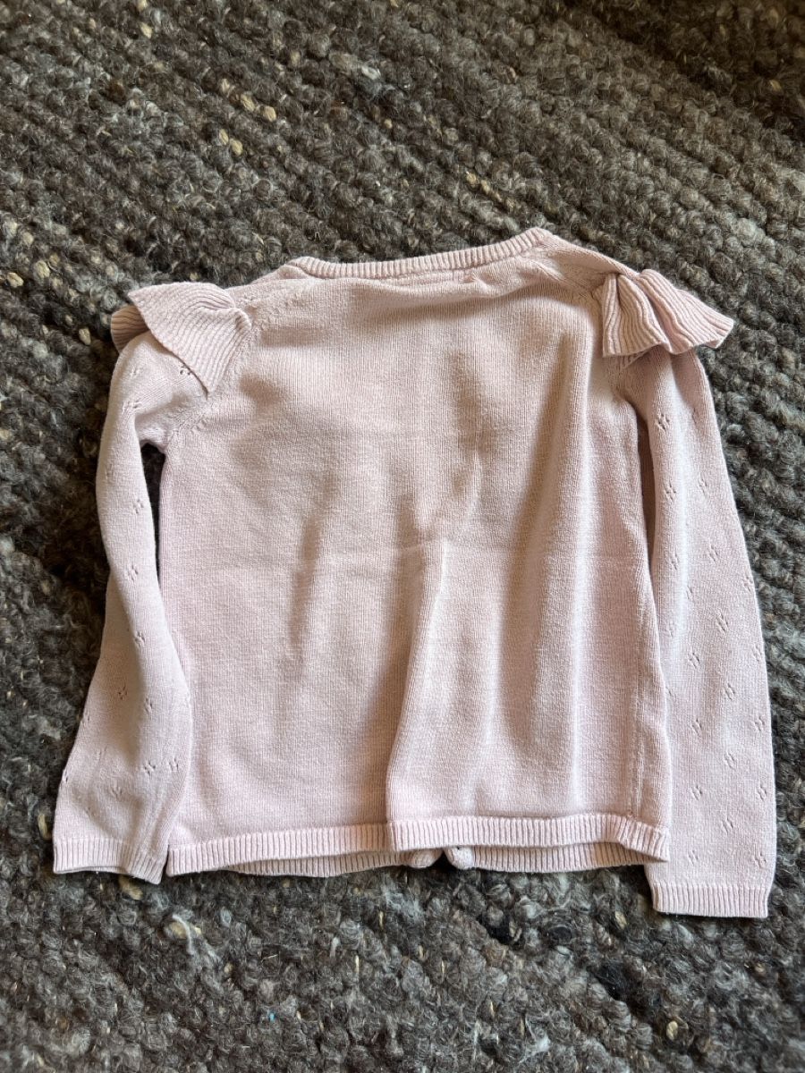 H&M Maglioni & Felpe: H&M Kinder Strickpulli Gr 110/116 – Usato da Winterthur venduto da LeonoraCor 1