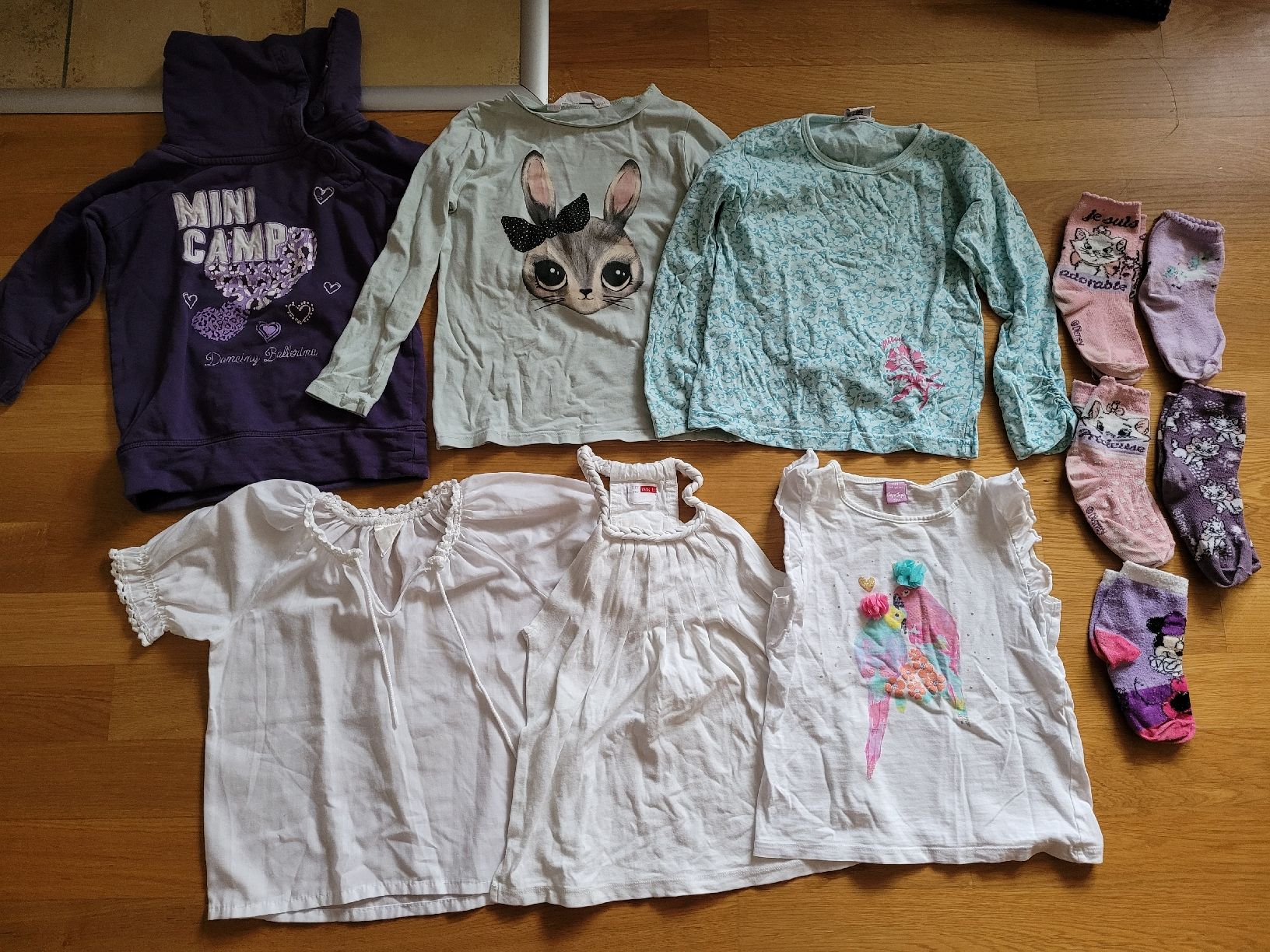 Lotti & Set di vestiti: Kleiderpaket Grösse 104 – Usato da Frick venduto da Spain_3 2