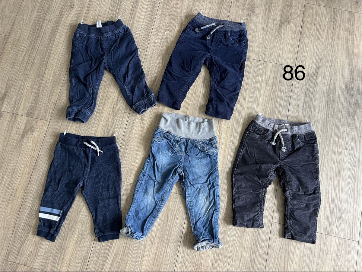 C&A Pantaloni: Hosen Grösse 86 – Usato da Sursee venduto da Leg_Kibru
