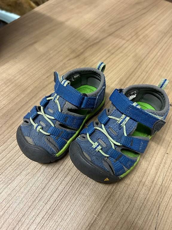 Keen Chaussures garçon: Keen Sandalen Gr. 20/21 – D'occasion à Nidfurn par elefant08 2