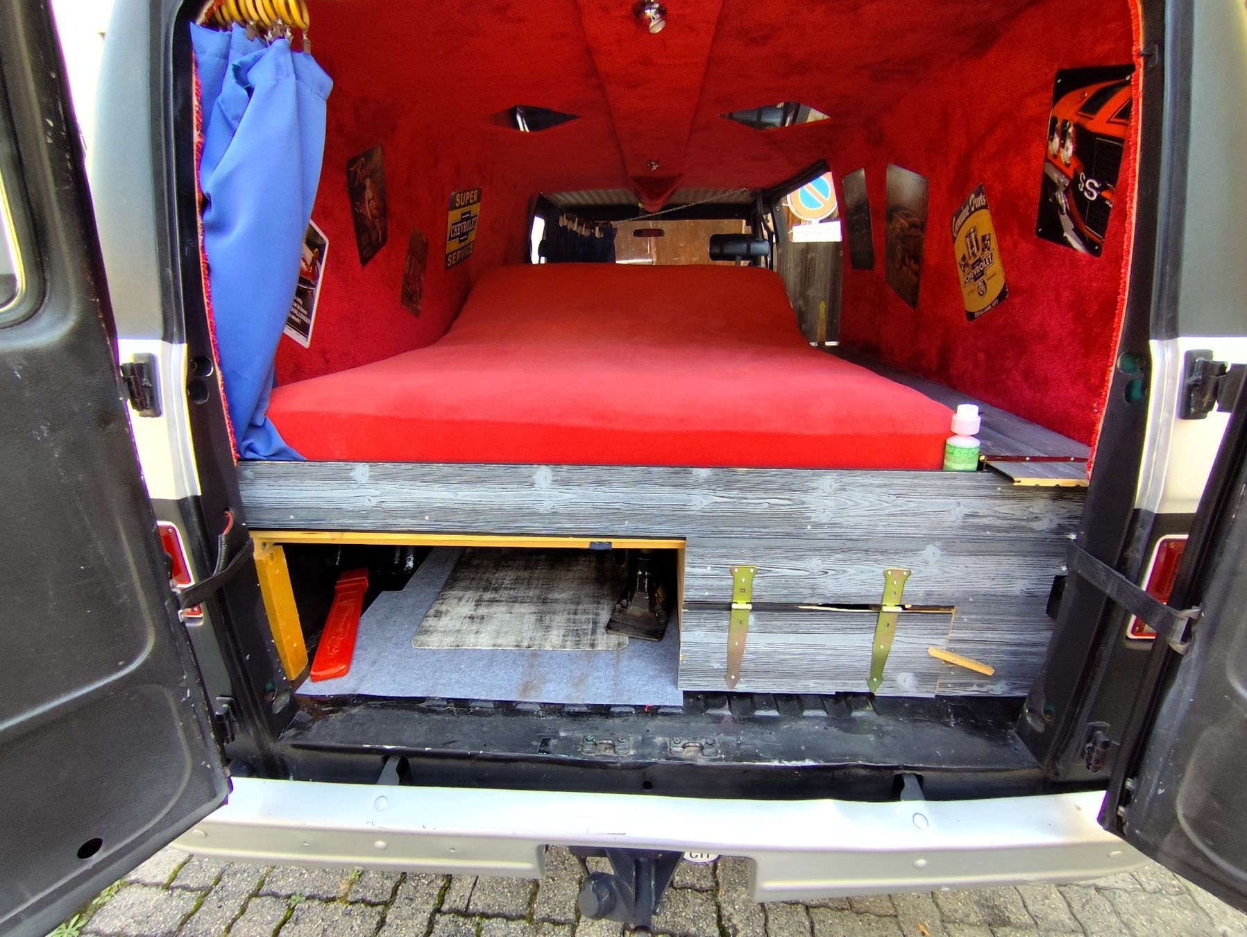 Véhicules de camping: Chevrolet Van G30 – D'occasion à Ollon VD par Docteur_Bibolini 8