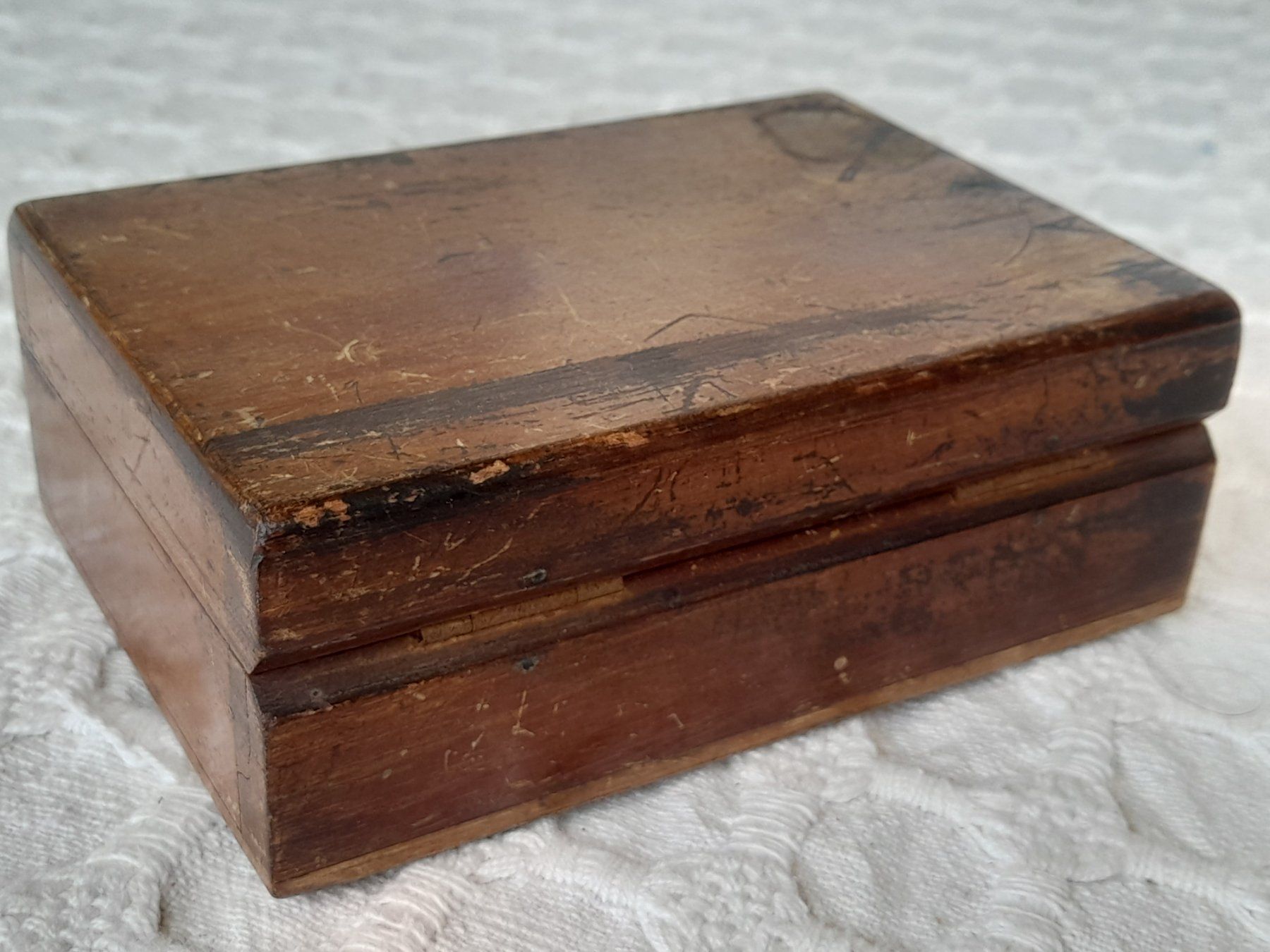 Accessori da laboratorio: Gewichte/Apothekergewichte-Set im Holzkasten – Usato da Thun venduto da Treff.....e 8