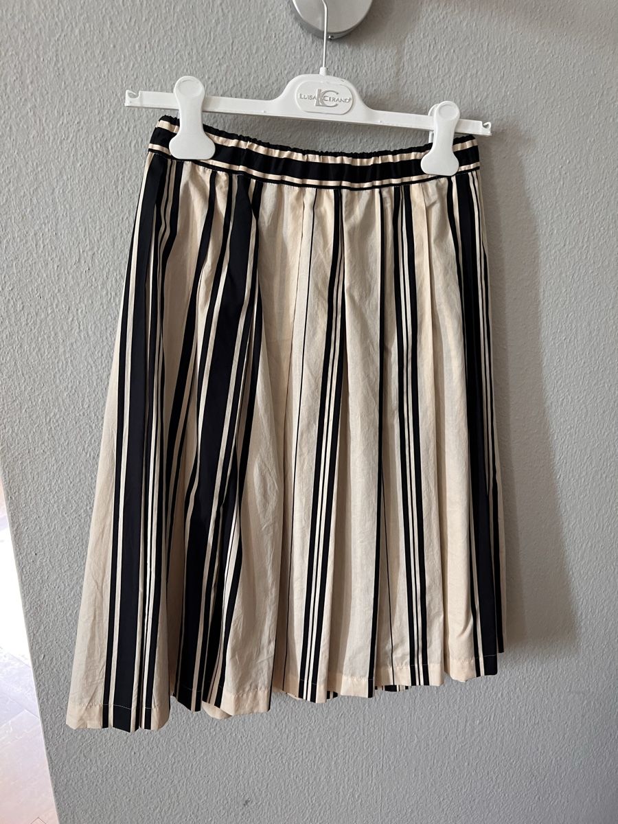 Aspesi Jupes: Jupe Aspesi, Gr. 34 (ital 38), beige – D'occasion à Solothurn par Brini06 3