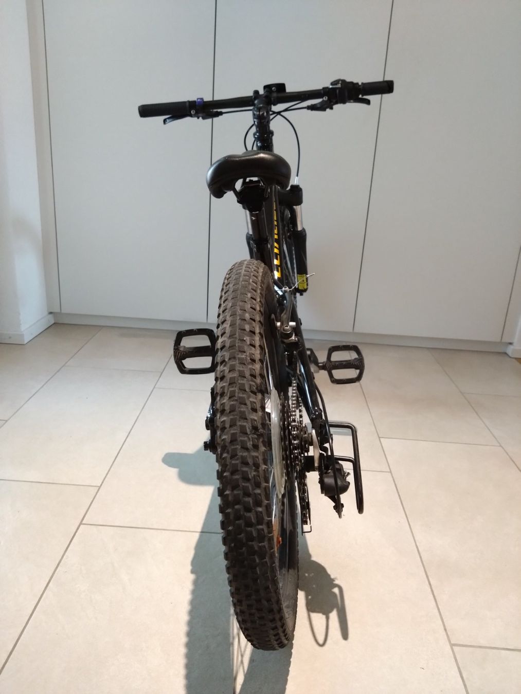 Specialized Biciclette: Kinderfahrrad Specialized Hotrock 20" – Usato da Schenkon venduto da kkm2 3