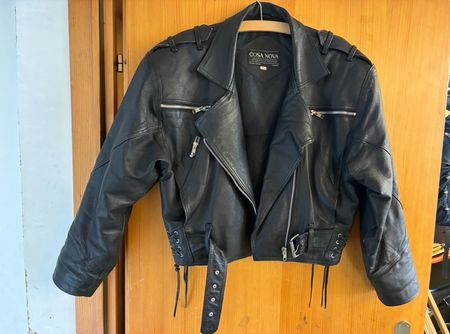 Sportliche Damen Motorrad Lederjacke