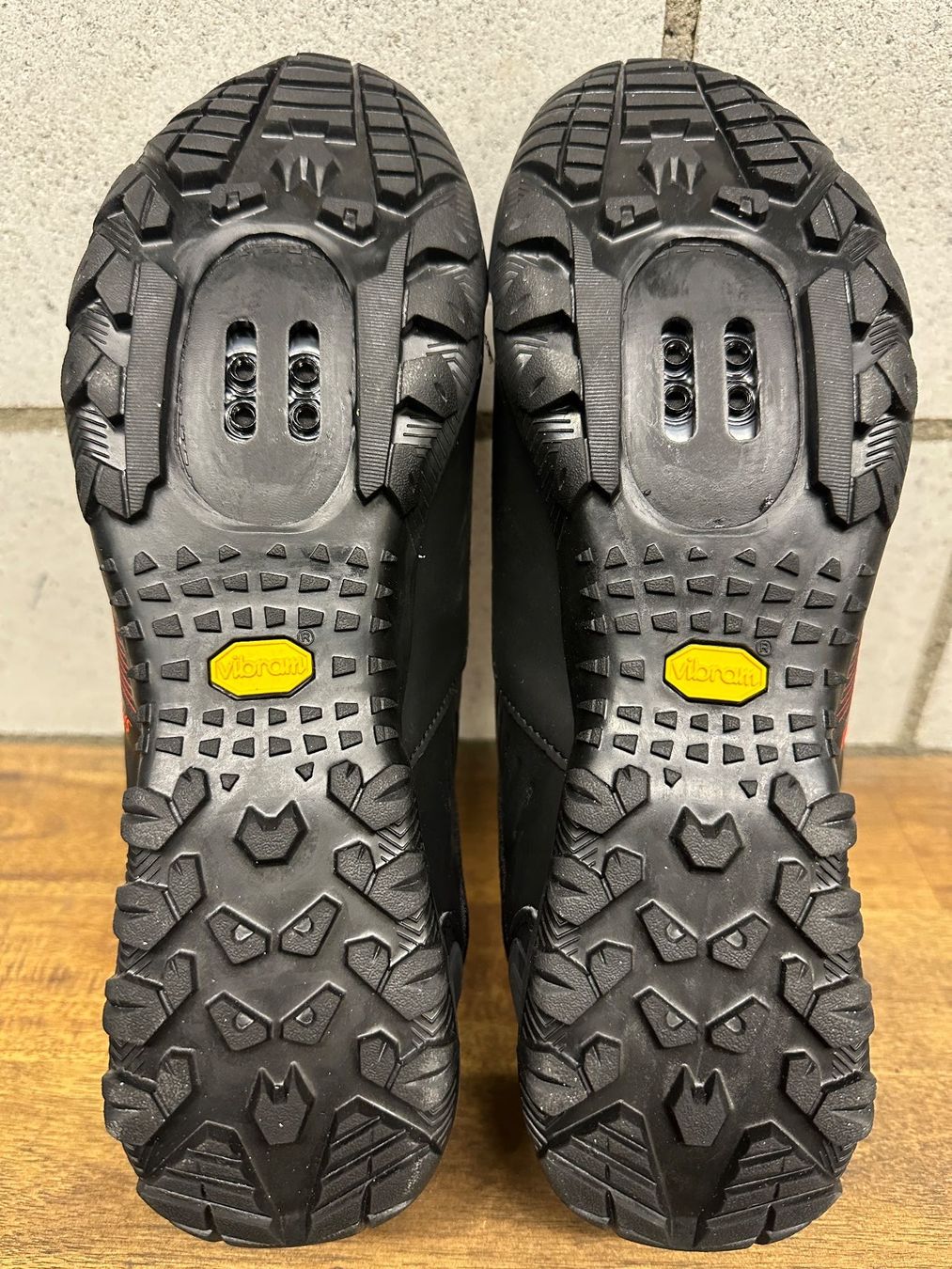 Specialized Herrenschuhe: Specialized Rime Expert MTB Schuh Gr. 43 – Neu und originalverpackt aus Wetzikon ZH von  3