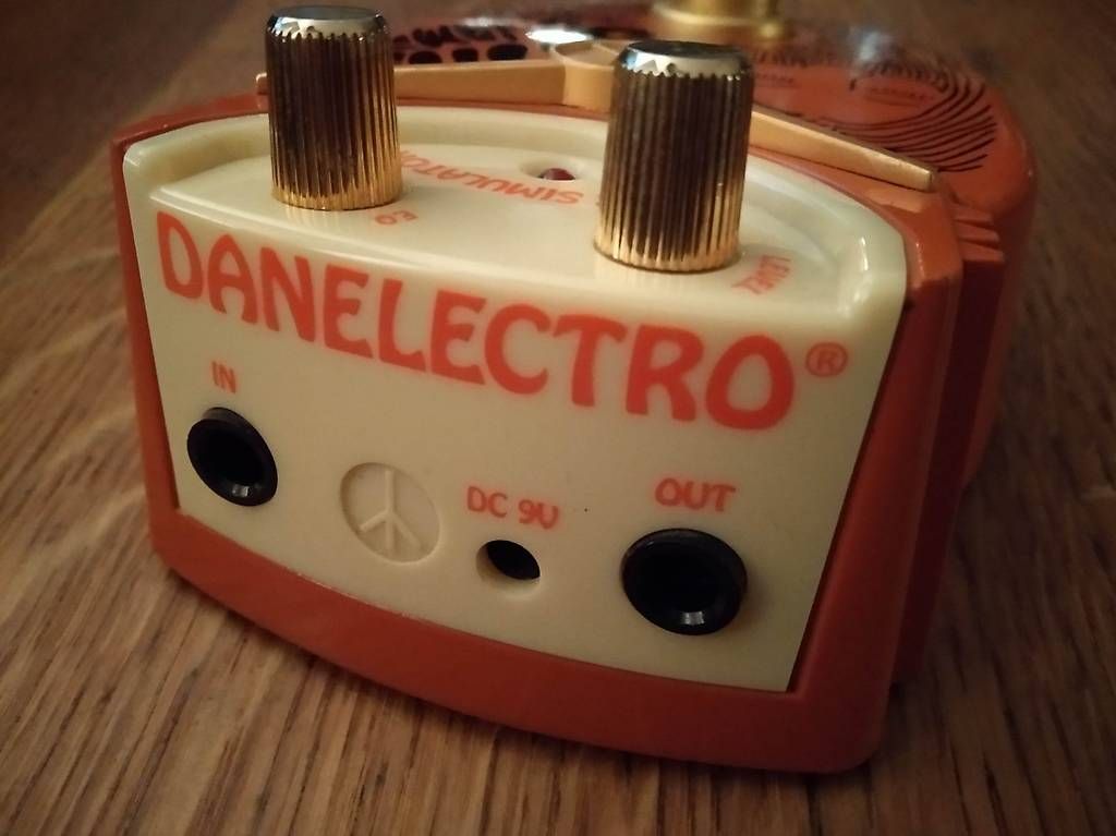 Instruments de musique: Danelectro Sitar Swami DDS-1 sitar simulator – D'occasion à Rütihof par Smitro 1