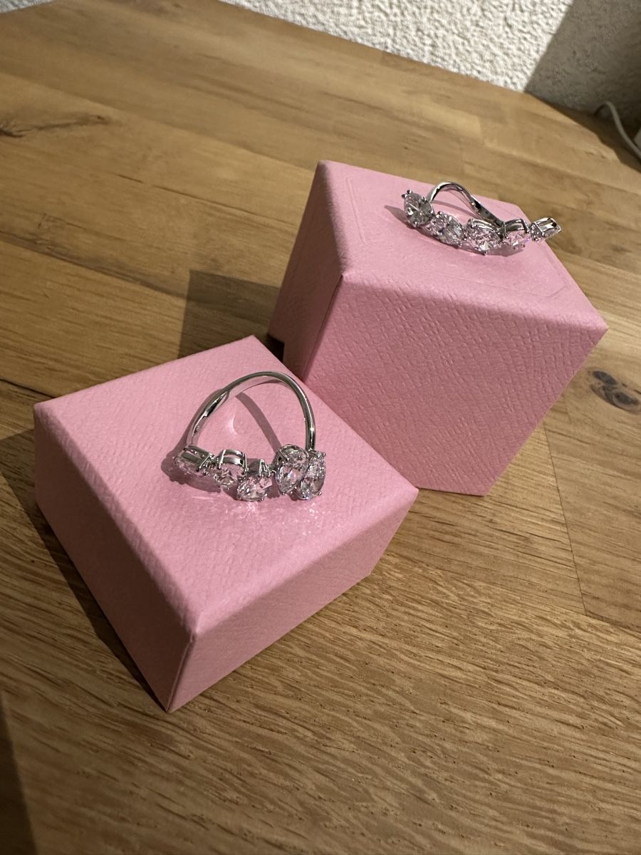 Swarovski Anelli: Swarovski Ringe NEU – Nuovo e nell'imballaggio originale da Gerlafingen venduto da Uragano 1