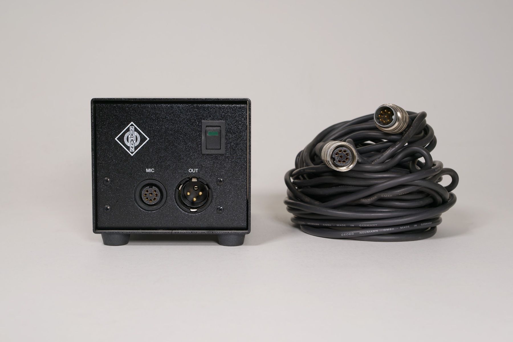 Neumann Microfoni: Neumann M 147 Mikrofon – Usato da Oberwil BL venduto da Klang 1