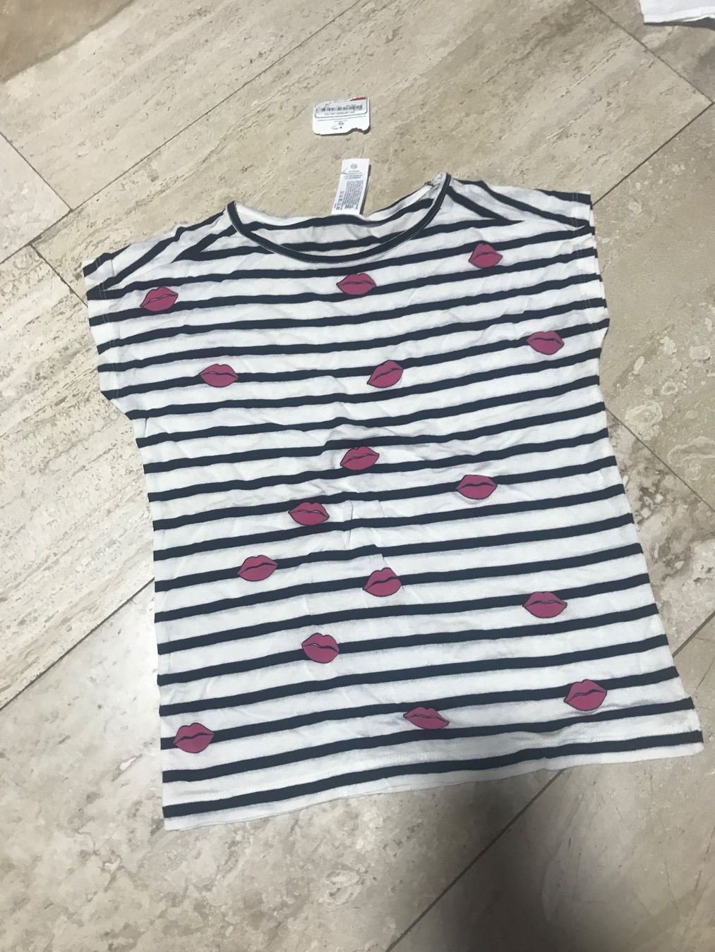 C&A Blusen, T-Shirts & Tops: T-Shirt NEU – Neu und originalverpackt aus Oftringen von mbc_b8vr