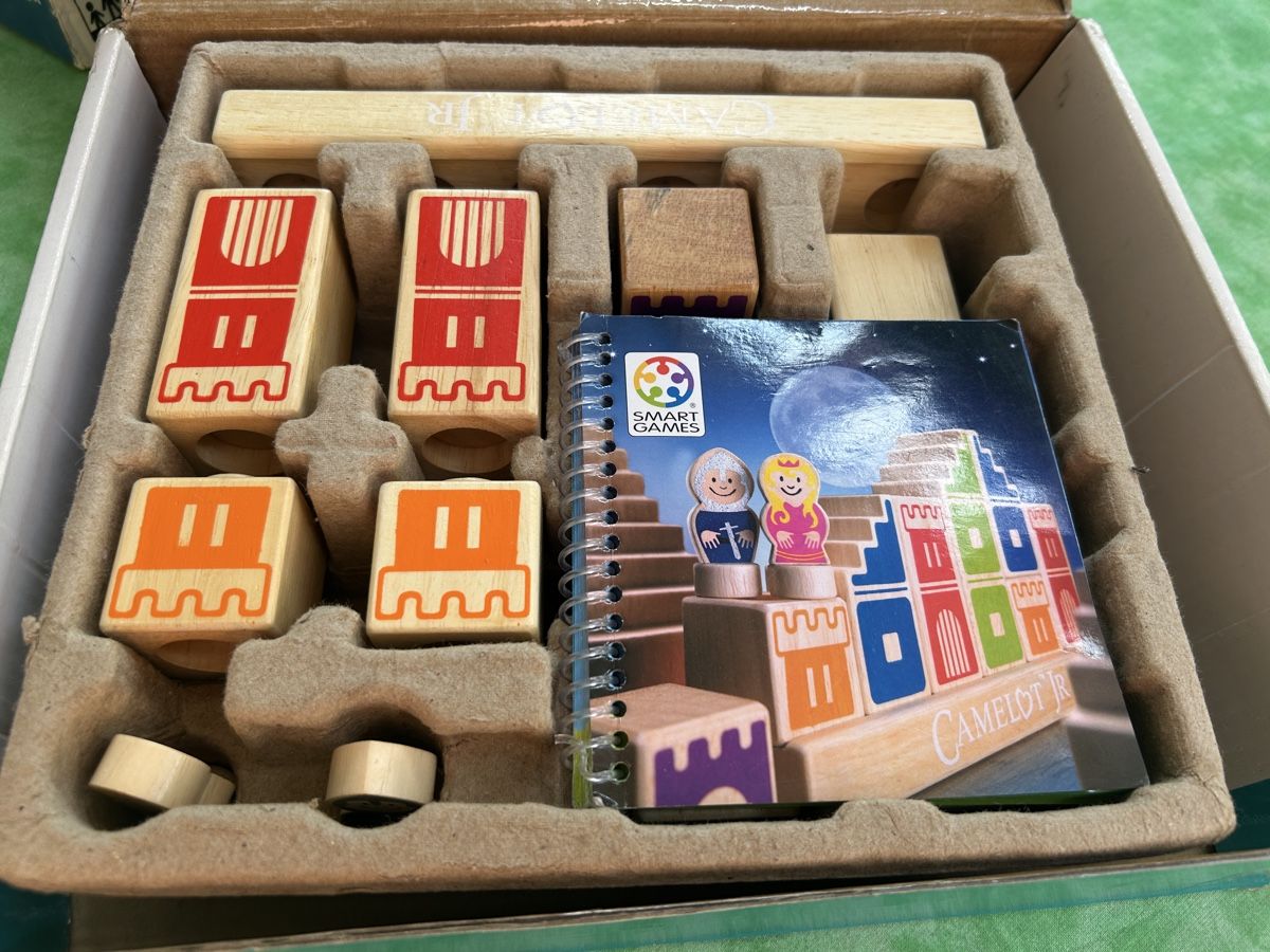 Spiele: Smart-Games Knobelspiel Camelot Jr. – Gebraucht aus Küsnacht ZH von Ginger81 4