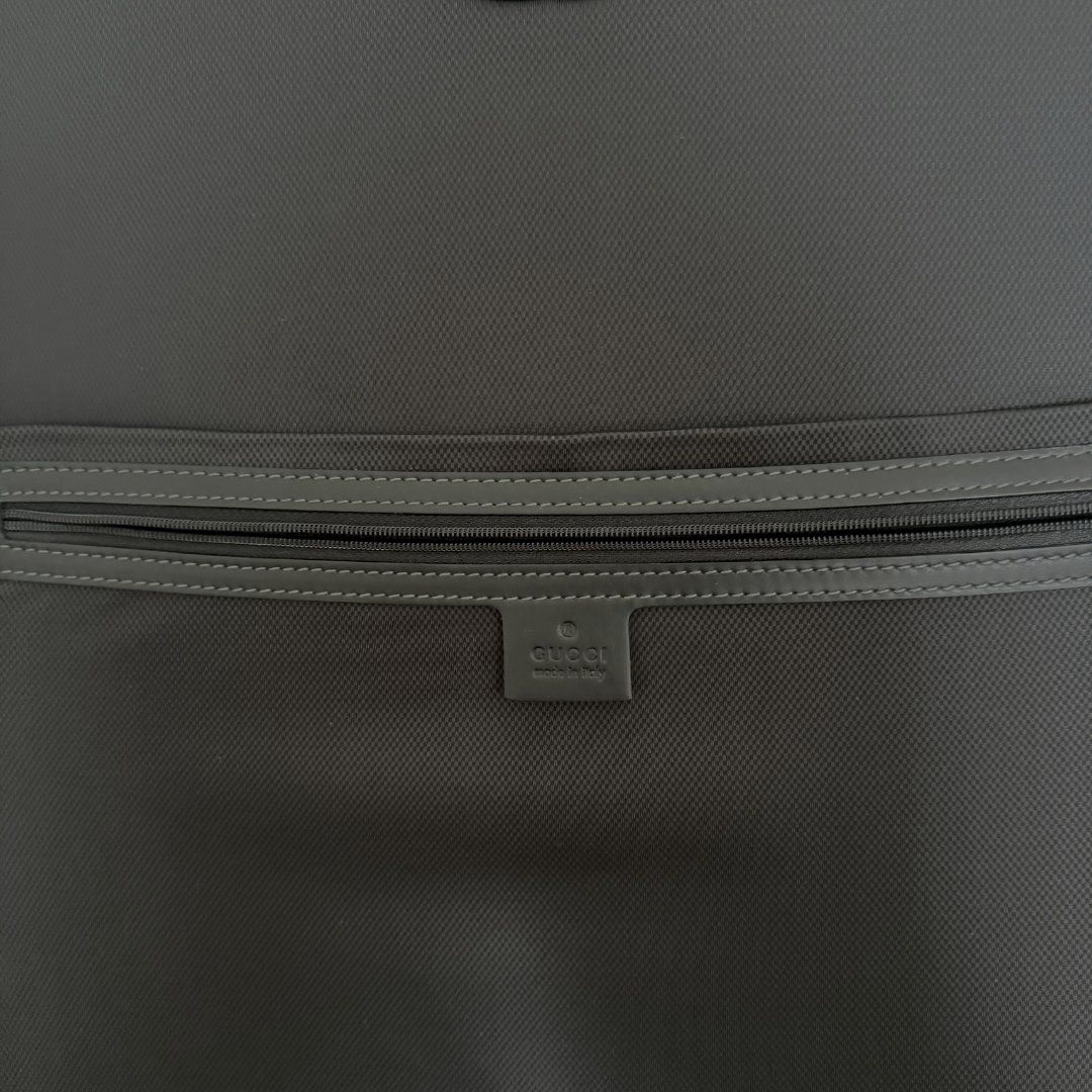 Gucci Valigie: GUCCI Valise à Roulettes - NEUVE – Nuovo (secondo la descrizione) da Vevey venduto da secondlifevevey 5