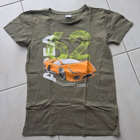 Schönes T'Shirt Gr. 170/176, guter Zustand