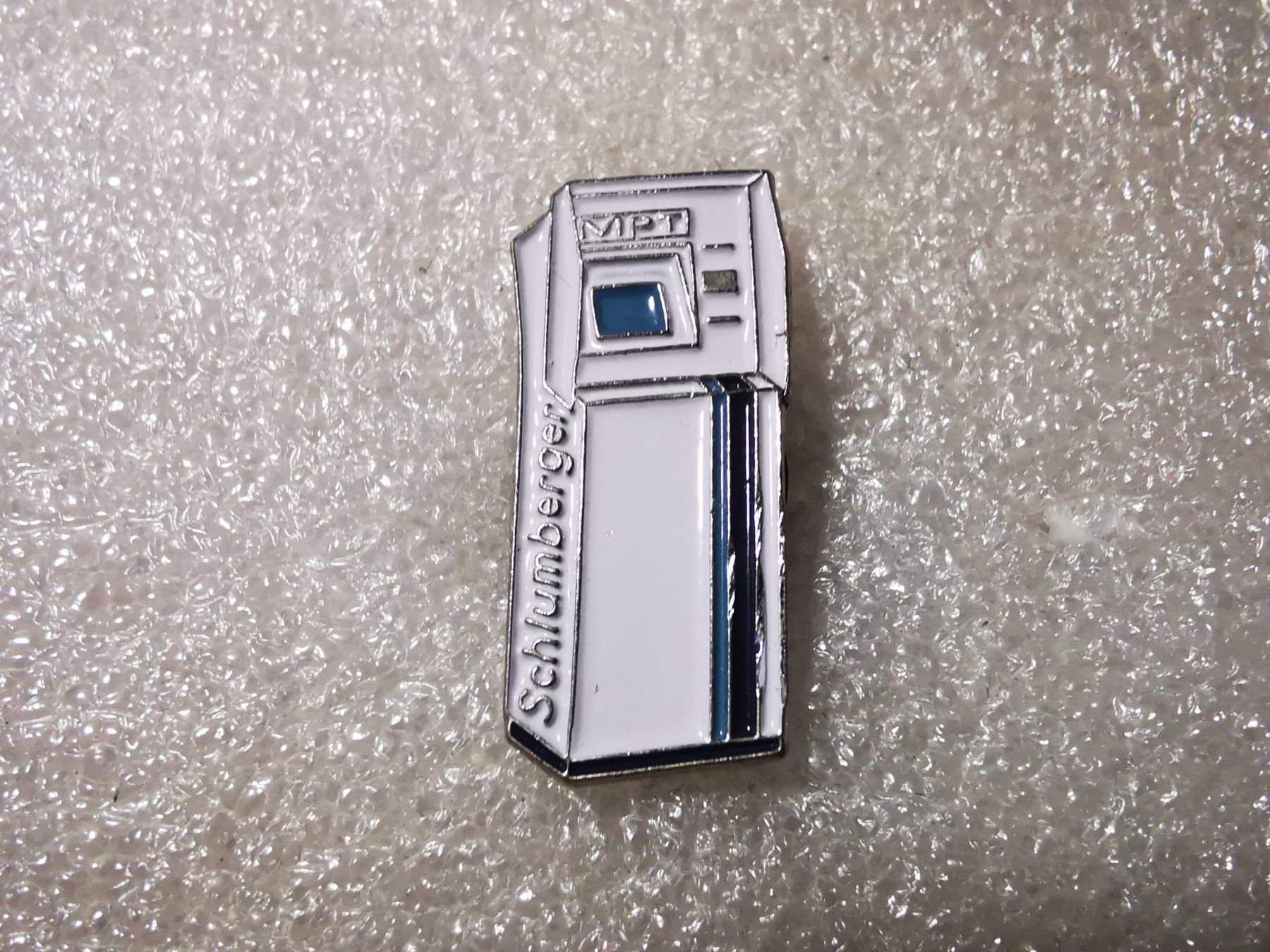 Placchette & Badge: Ansteckpin 8: Schlumberger – Usato da Oppligen venduto da Pin-Fall-Shop