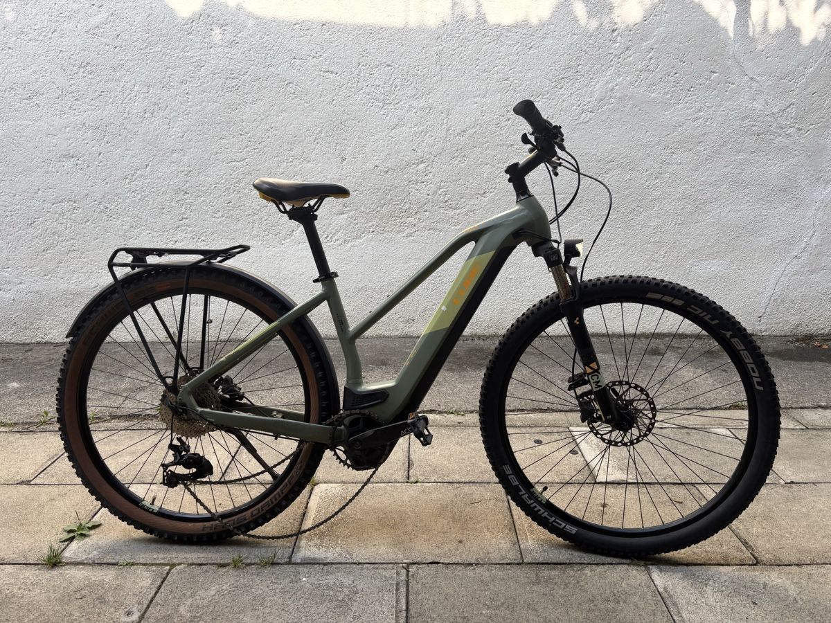 Cube Biciclette: Cube E-Bike – Bosch Performance Line  – Difettoso da Schwyz venduto da EliLin