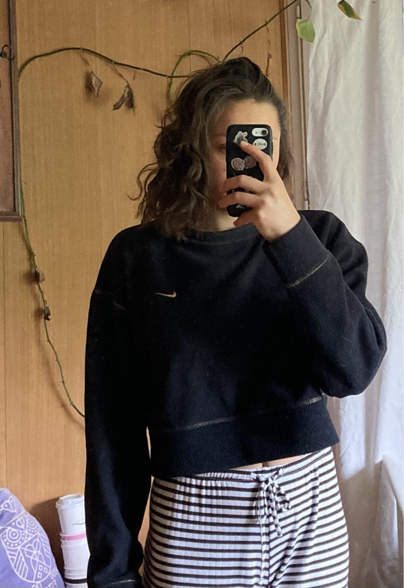 Nike Maglioni & Felpe: Nike Fleece Pullover, cropped, Gr. L – Usato da Siselen BE venduto da -skylein- 2