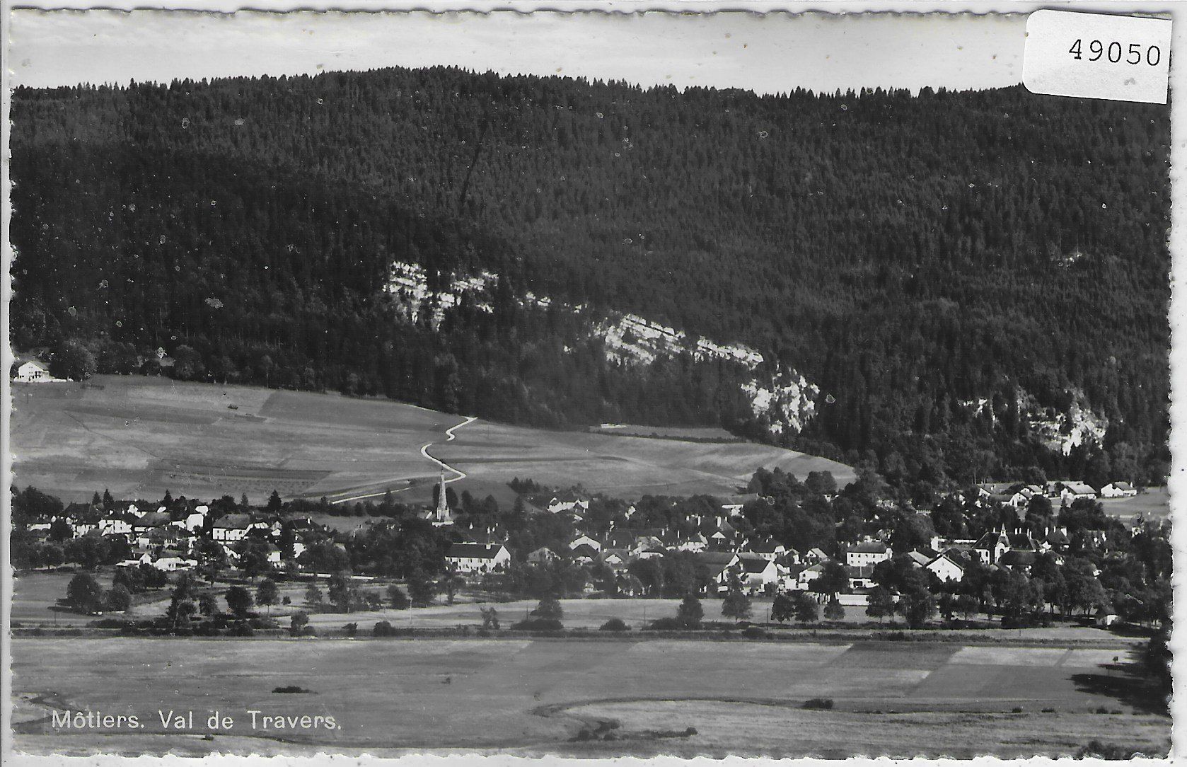 Cartoline postali: Motiers - Val de Travers - Vue generale – Usato da Ettingen venduto da Kartenplanet