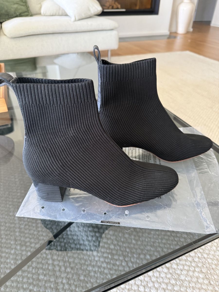 Everlane Damenschuhe: Everlane Black Ankle Boots, Size 9.5, sock boot – Neu (gemäss Beschreibung) aus Kilchberg von anloufra 2