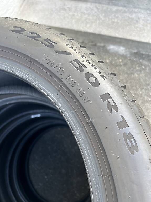 Pneumatici & Ruote complete: 225/50/18 Pirelli Sommerreifen  – Usato da Frasnacht venduto da nobloff 1