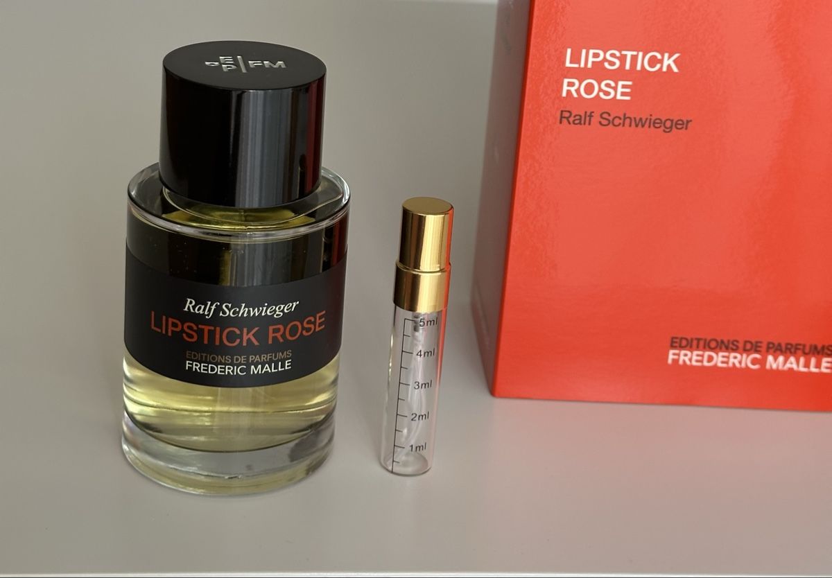Frédéric Malle Profumi & Eau de Toilette: Lipstick Rose Frederic Malle 5 ml parfum probe – Nuovo (secondo la descrizione) da Täuffelen venduto da RoyaltyBrown
