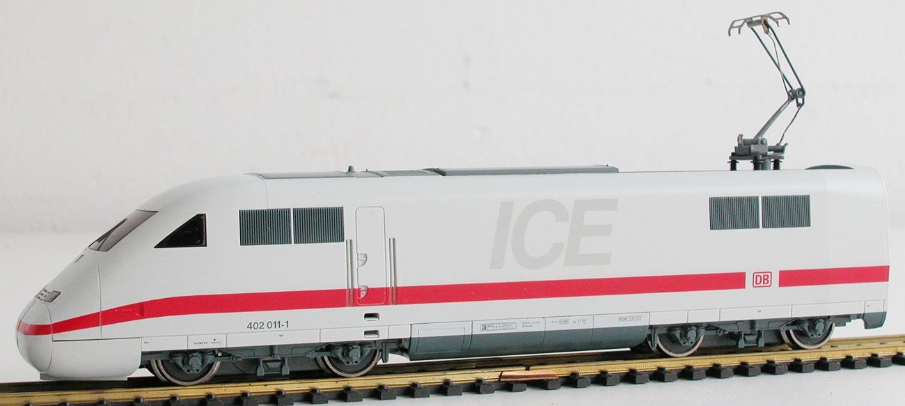 Roco Modelleisenbahnen: Roco ICE-Triebkopf der DB Spur H0 – Gebraucht aus Oberwil BL von Klang