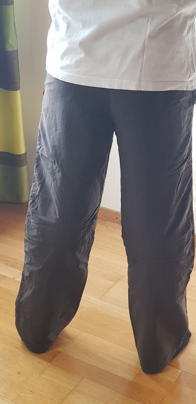 Leggings: Adidas Sporthosen Gr 40 – Usato da Morens FR venduto da Kiscica 2