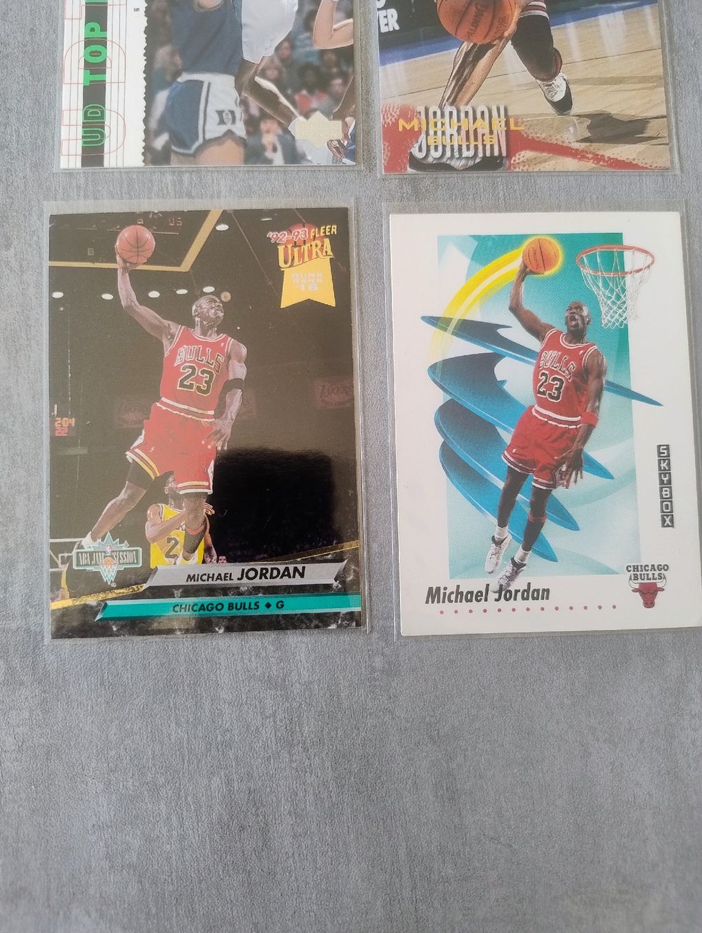 Nba Carte collezionabili: NBA 4 cartes de Michael Jordan  – Nuovo (secondo la descrizione) da Martigny venduto da jul_7s5x 2