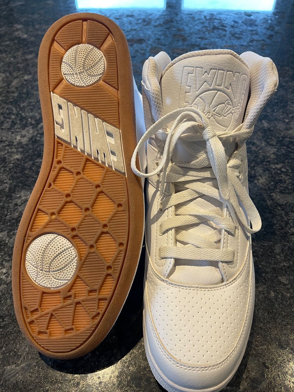Scarpe da donna: Patrick Ewing Schuhe – Usato da Oberkulm venduto da Moonsrock 2