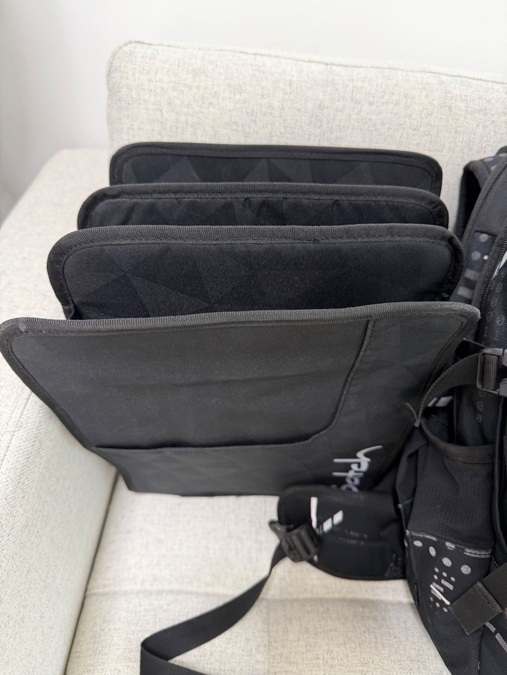 Satch Rucksäcke: Satch Pack Ninja Matrix mit Satch Triple Flex – Gebraucht aus Riehen von Nyenhuis 1
