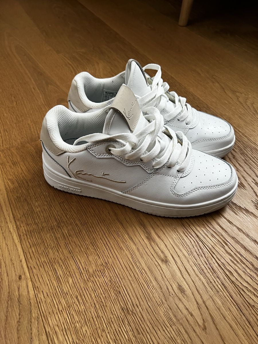 Scarpe da donna: Weisse Karl Kani Sneaker Grösse 38.5 – Nuovo (secondo la descrizione) da Dürrenäsch venduto da Fonsi_12 2