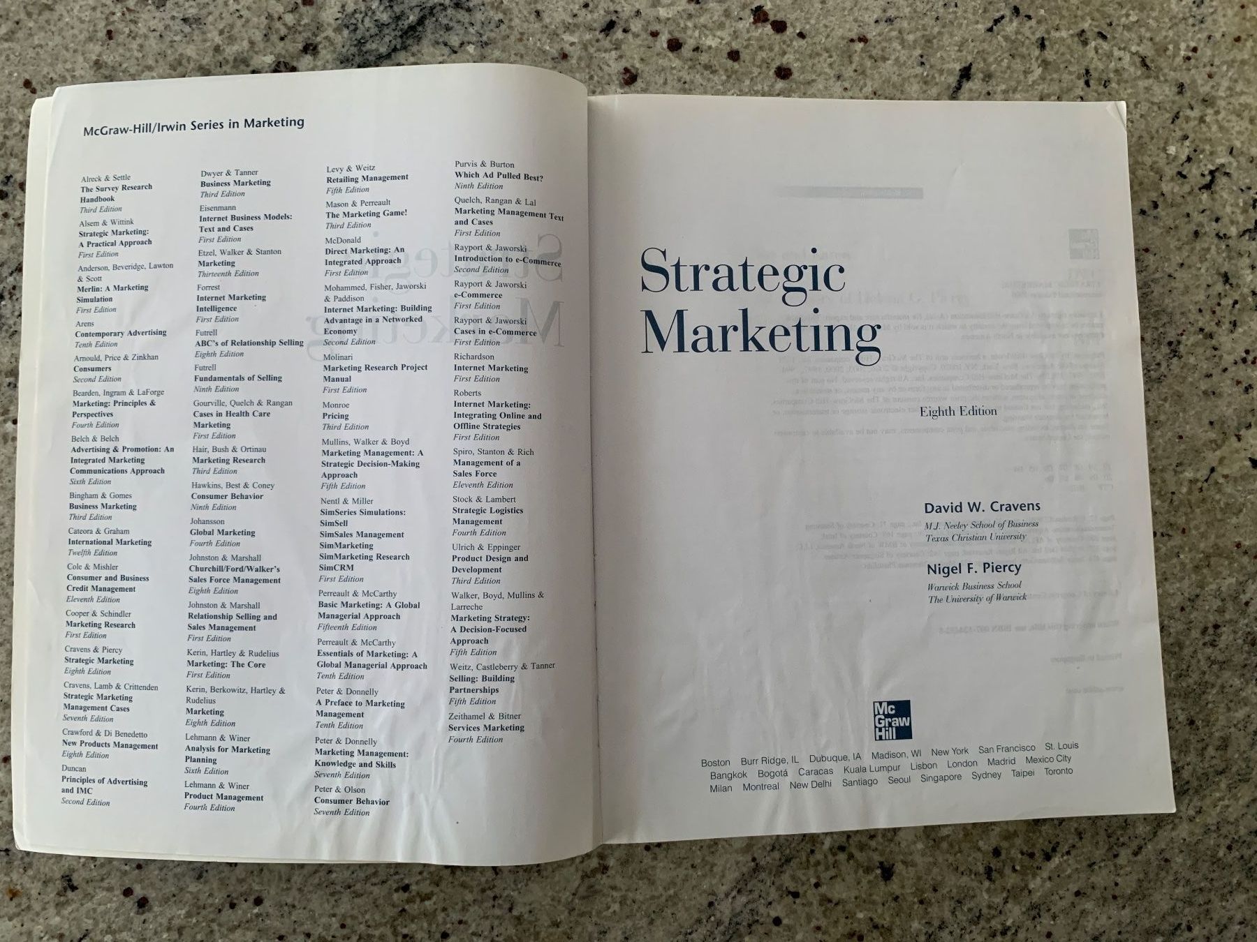Livres: Book "Strategic Marketing", 8th edition – D'occasion à Genève par sunsustains 2